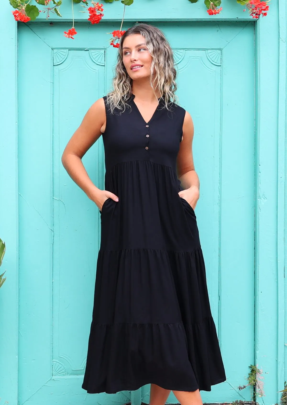 Boho Tiered Maxi Dress Black