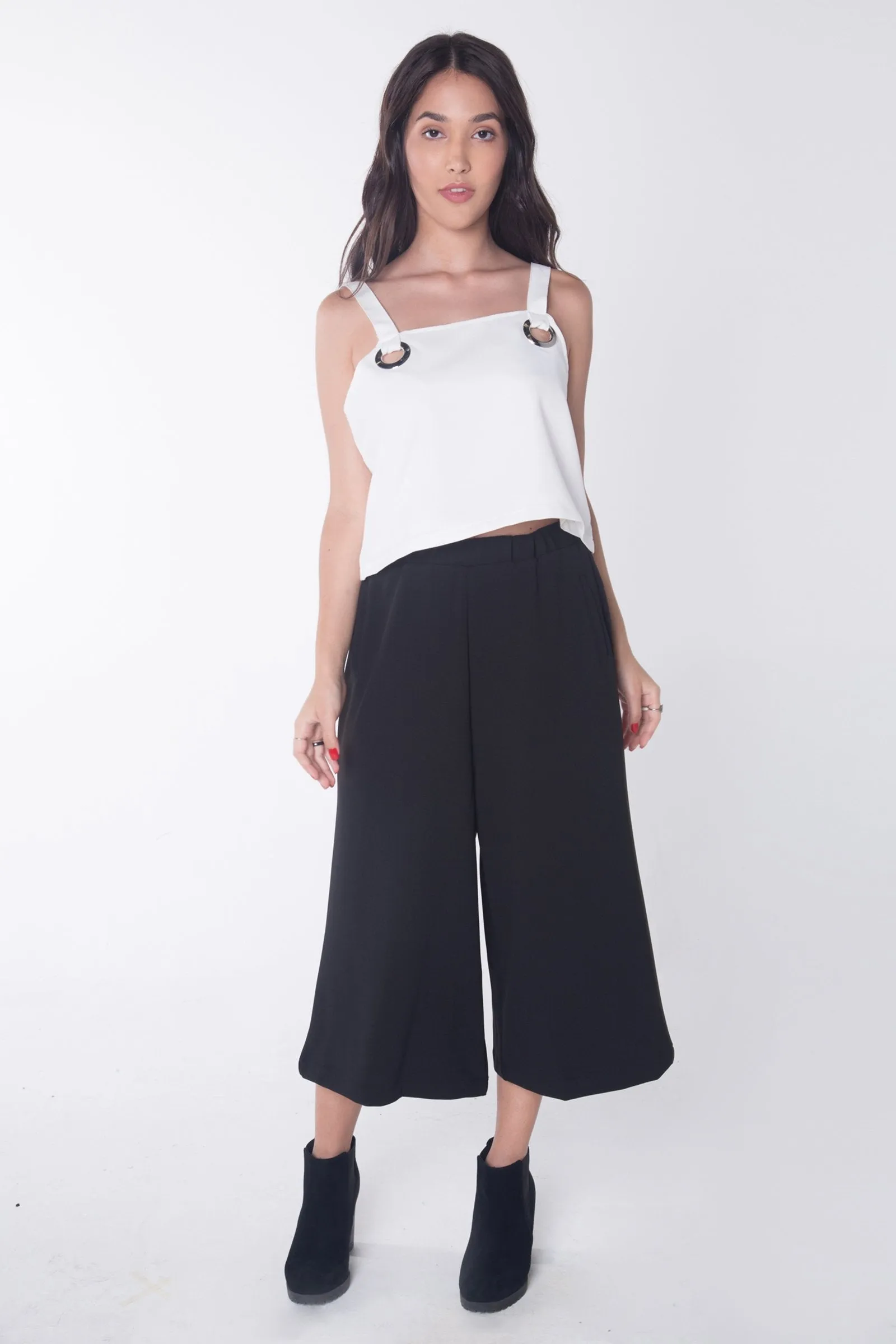 Cropped Wide Leg Pants