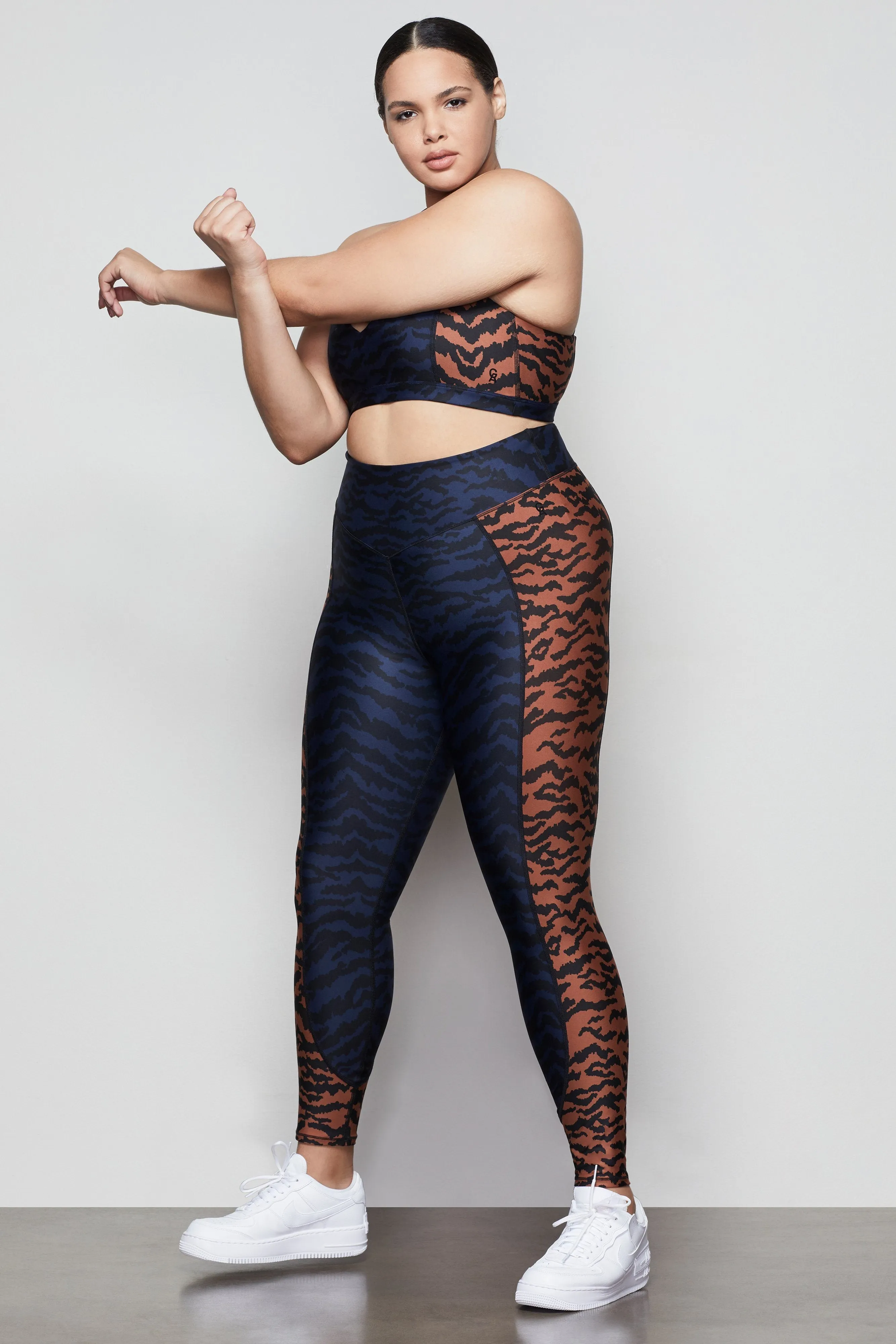 OASIS LEOPARD LEGGING | NAVY ZEBRA001