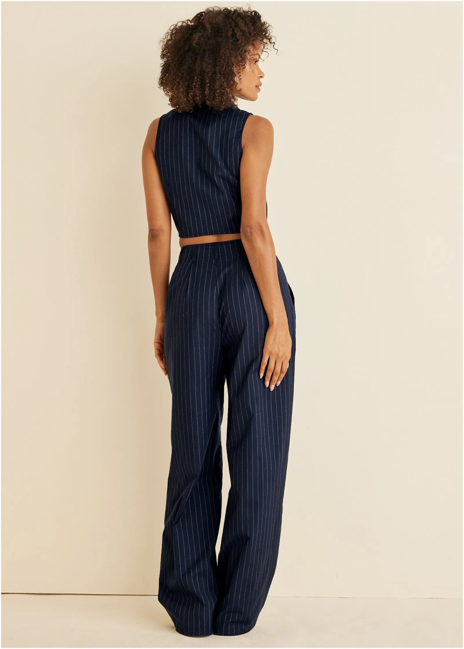 Sleeveless Cropped Suit Set - Navy Multi